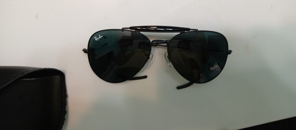 Ray-Ban 58mm Aviator Classic Black Sunglasses - Black Glass Polarized