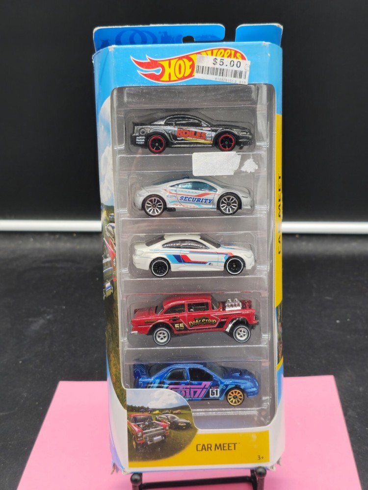 NIB 2017 HW CAR MEET HOT WHEELS 5 PACK TOY CAR 1/64 GIFT SET FKT59 BMW WRX FORD