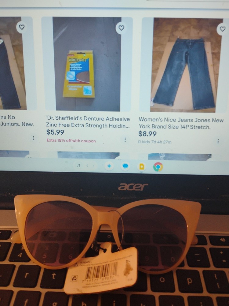Women's Fashion SunglassesTime and Tru Brand NEW!!
