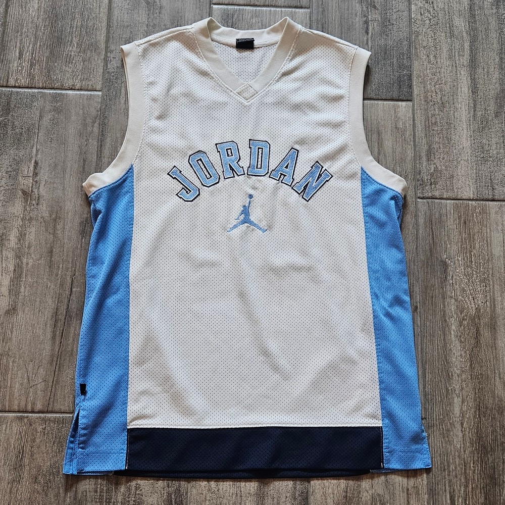 Michael Jordan Vintage UNC Jersey North Carolina Tarheels Size M Blue White Air