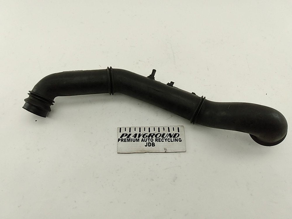 Volvo V70 XC70 2.4L 5-Cylinder Turbo Intercooler Pipe 2001-2007