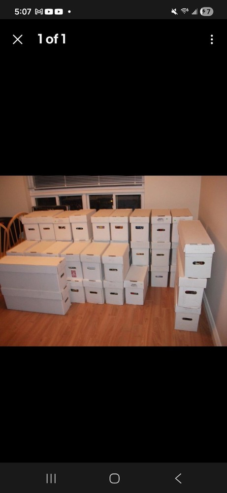 200 Bulk Assorted Comics lot -  Marvel And DC 50/50 Split Flash SALE!!!-image