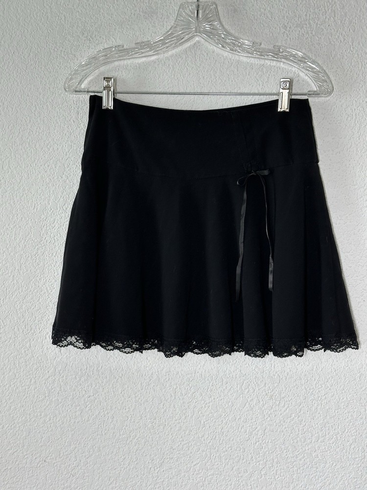 Y2K Rave Black Mini Skirt Lace Hem Goth Grunge Cyber Punk Emo Rave Sz 5 28 X 16