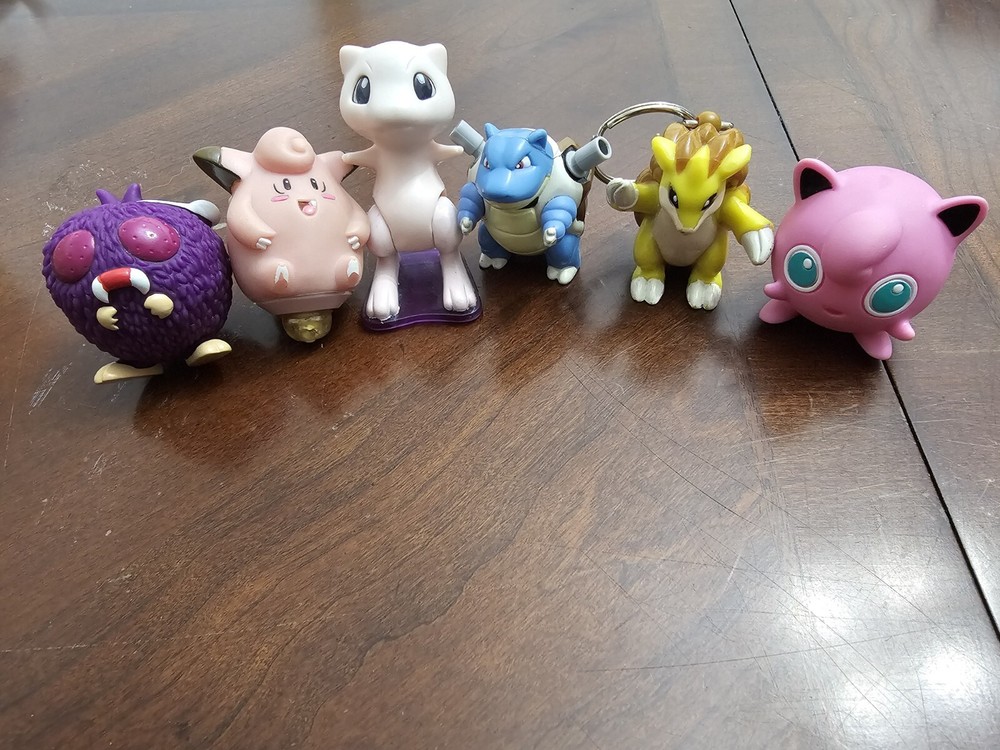 Burger King 1999 Pokemon Toy Set of 6 Collectible Figures
