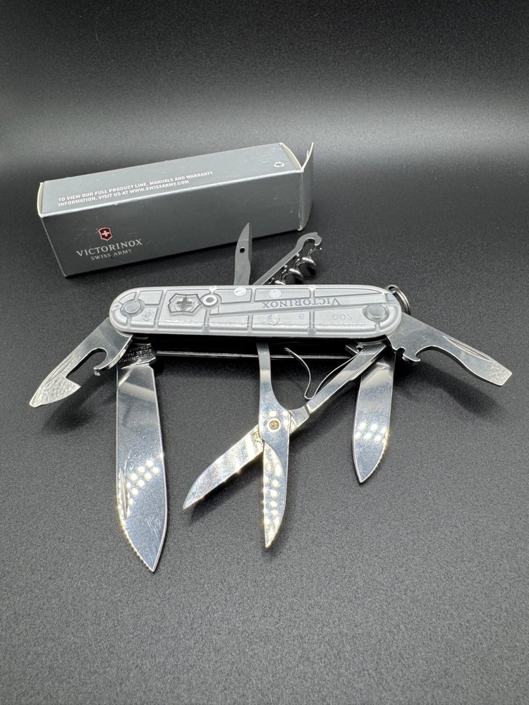 Victorinox Climber Silver Tech Swiss Army Knife 54754 Multi-tool New in Box