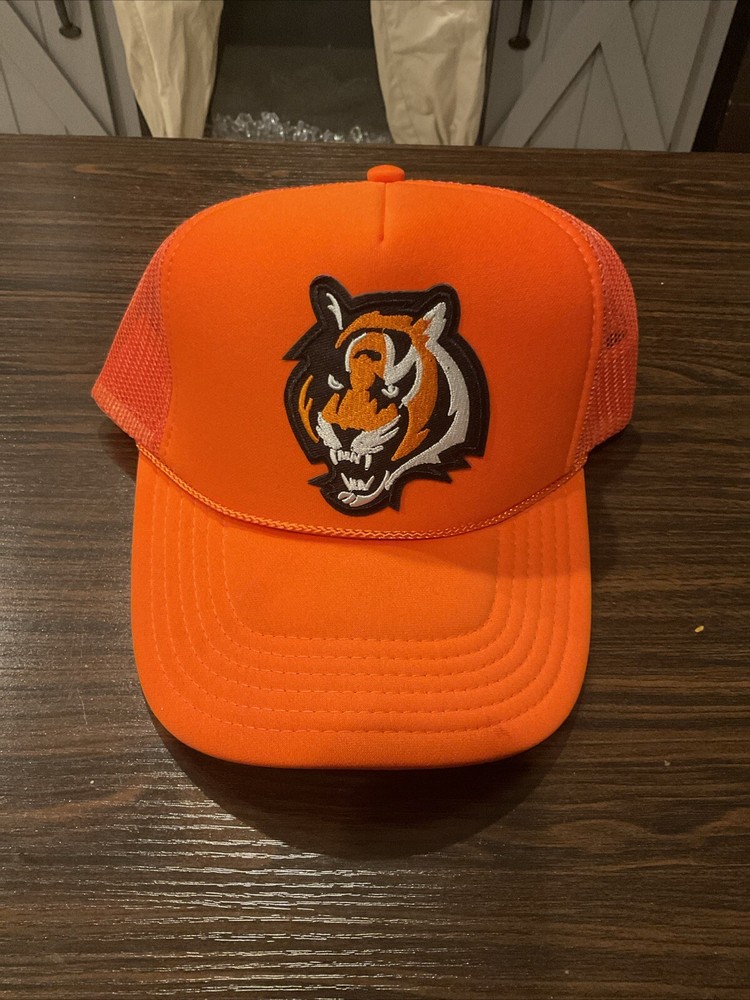Cincinnati Bengals trucker hat snapback