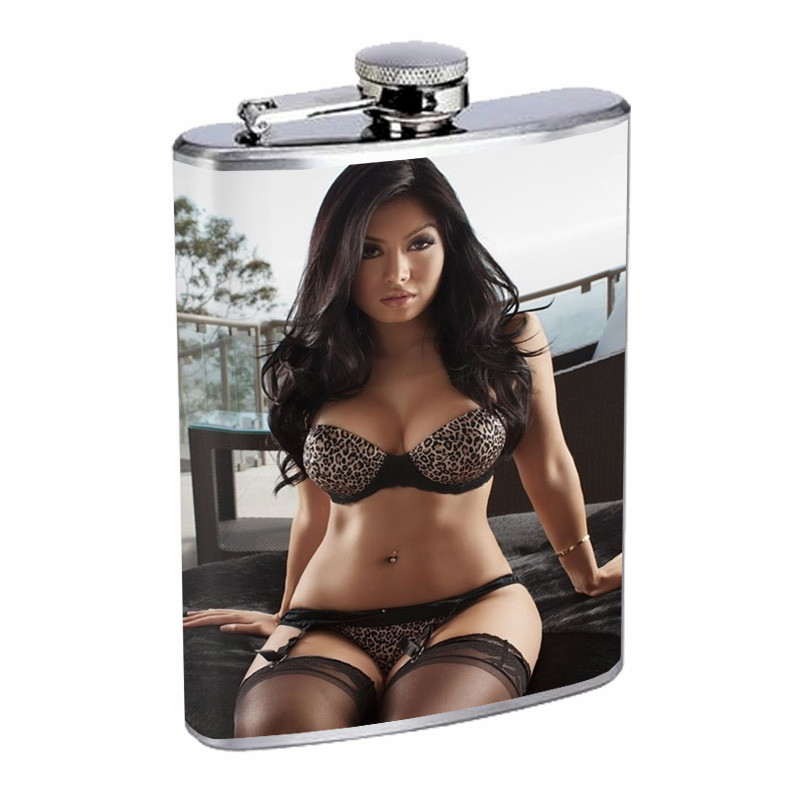 London UK Pin Up Girls D7 Flask 8oz Stainless Steel Hip Drinking Whiskey
