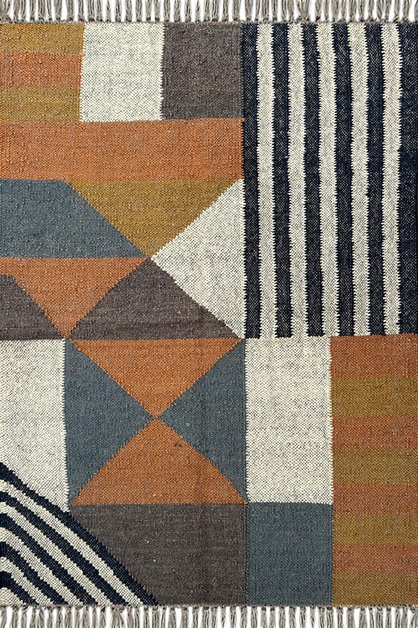 Handmade Indian Wool Jute Rug 2.5x4 ft Washable Flatweave for Bedside Balcony