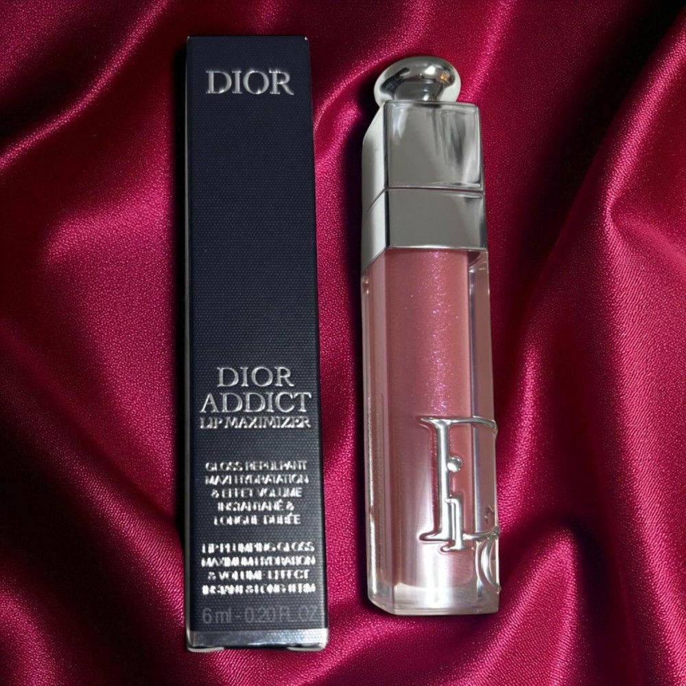Dior Addict Lip Maximizer Plumping Gloss in Holo Pink
