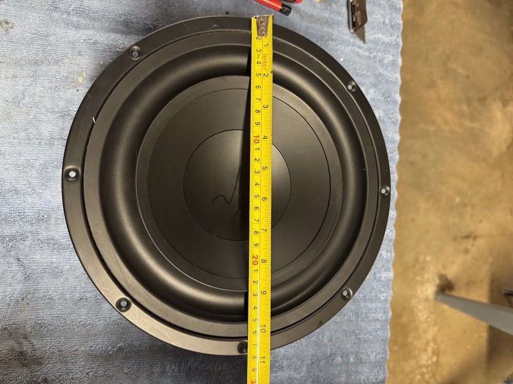 MartinLogan Dynamo 800X 10-Inch Subwoofer Speaker Only in Perfect Condition