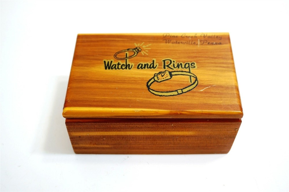 Vintage Pine Creek Valley cedar miniature Trinket Watch and Rings Box souvenir