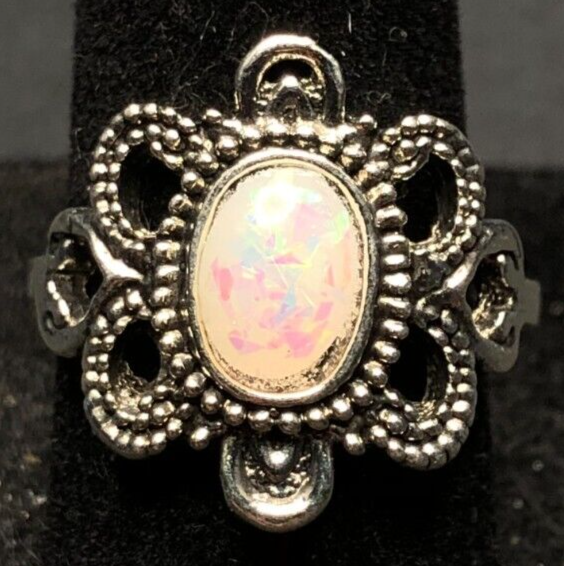 Vintage Antique Silver Tone Rhinestone Southwestern Ring - Size 7.5