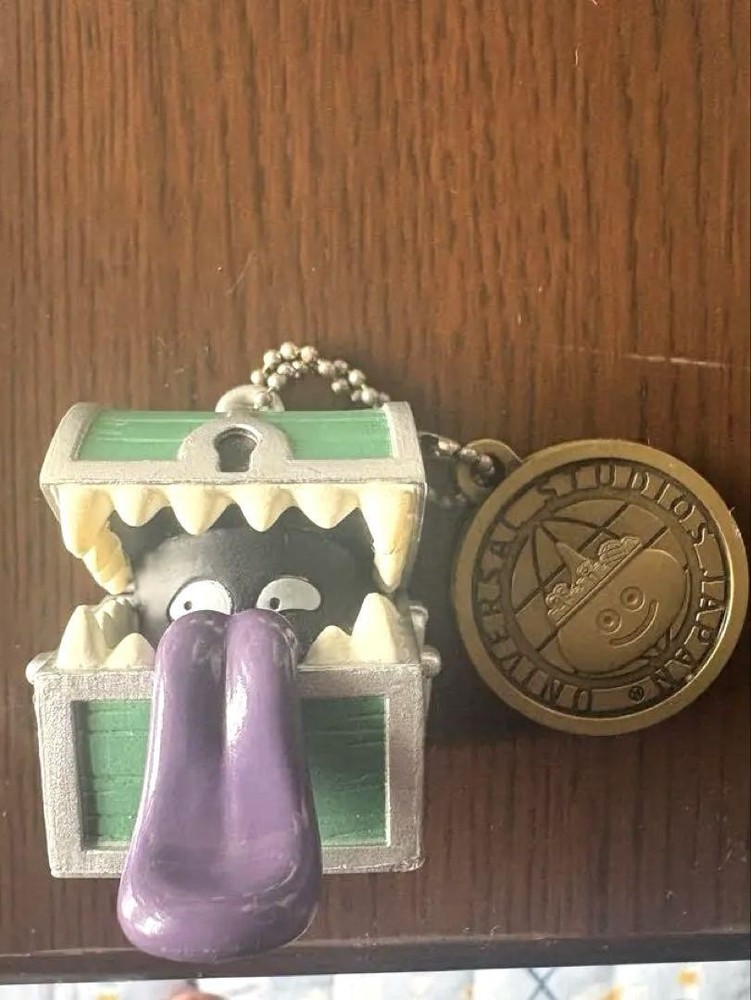 Mimic Usj 2017 Dragon Quest Collectible Figure