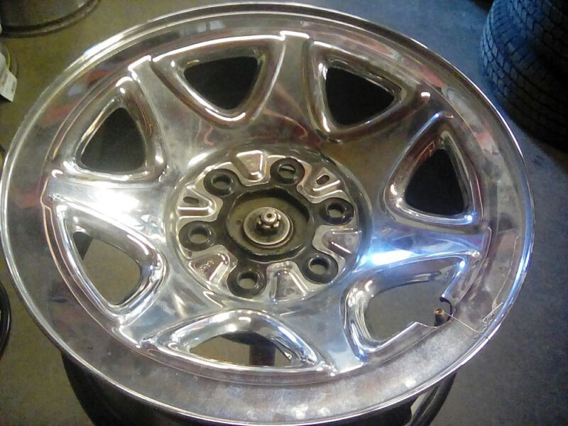 17x8 Wheel Rim from 2014 Chevrolet Silverado 1500 5482522