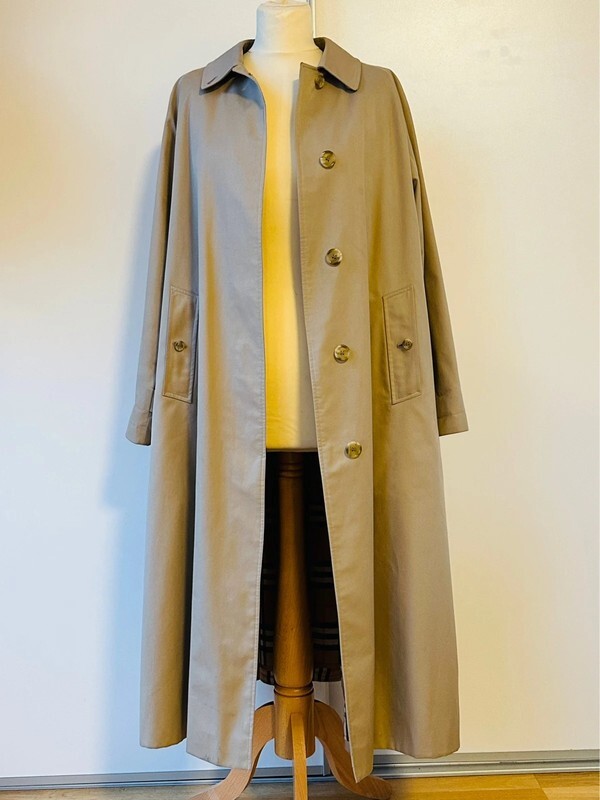 Vintage Burberry Trench Coat with Classic Check Lining & Wool Vest