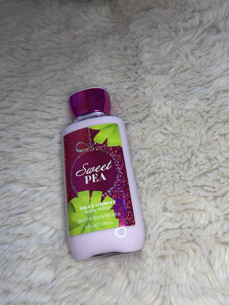 Bath and Body Works Sweet Pea Body Lotion 8 oz Refreshing Hydration