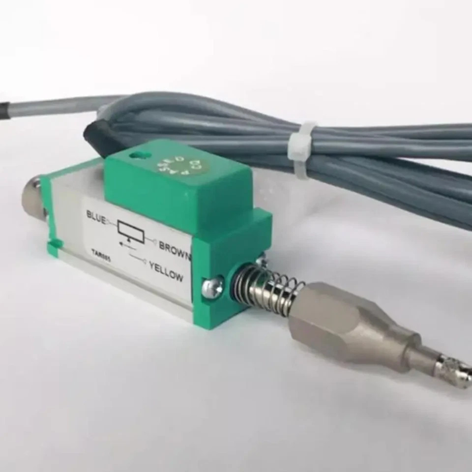 1PC NEW GEFRAN PY-3-F-050-S01M-XL0202 Displacement Sensor