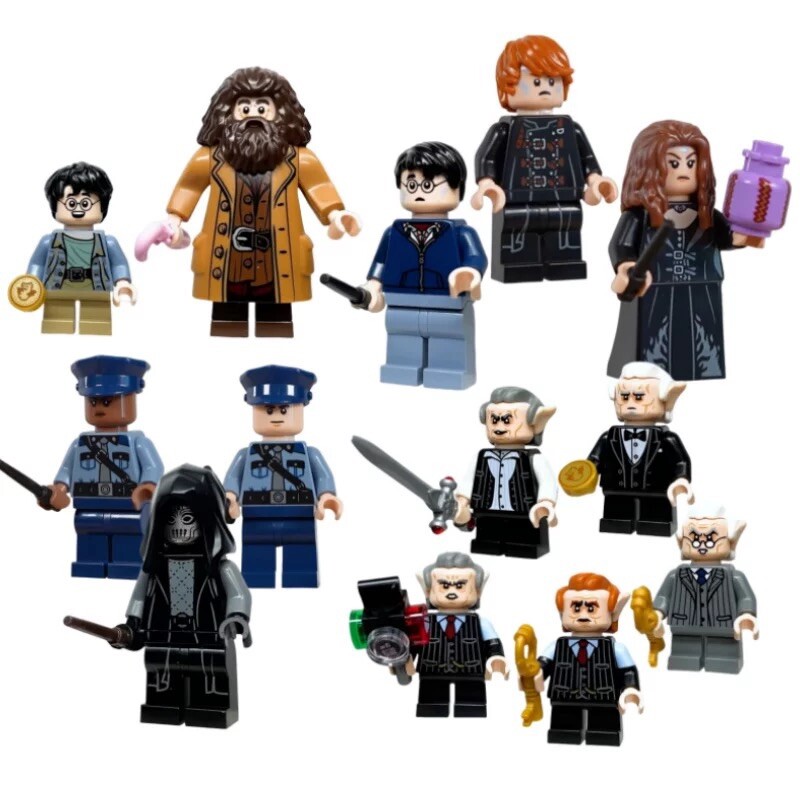 LEGO Harry Potter Gringotts Bank Set with All Minifigures 76417