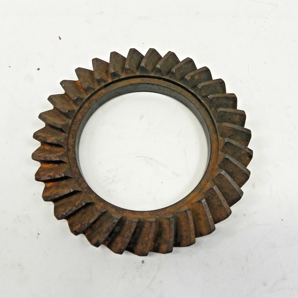 1960+ FORD REAR END RING GEAR 31 TOOTH 6 3/4