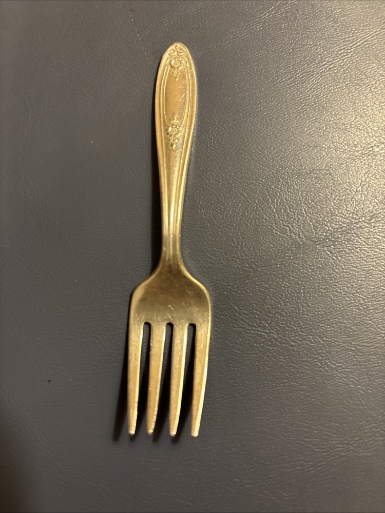 Oneida Silver plate Infant Fork 4”