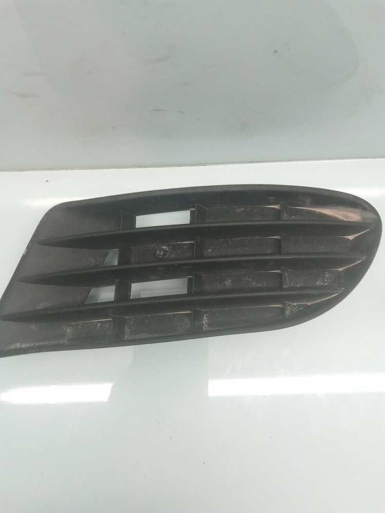 5M0853666 front right bumper grille Volkswagen Golf Plus 2004 1226289