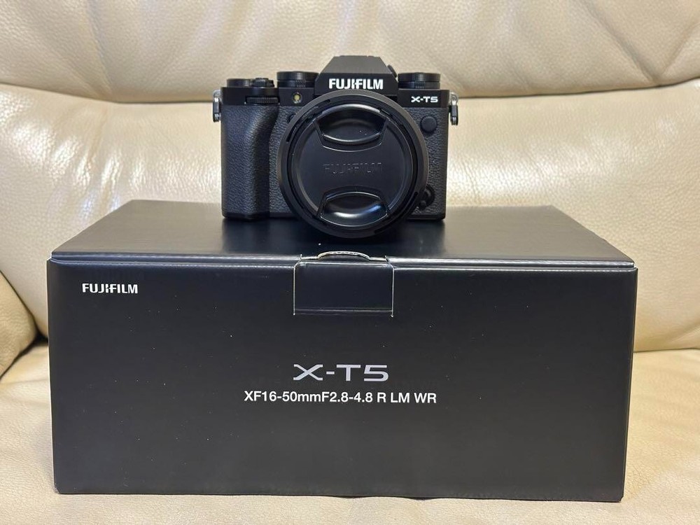 FUJIFILM X-T5 mirrorless camera with XF16-50mm lens kit in black