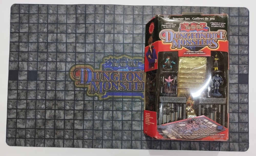 Yugioh Dungeon Dice Monsters starter set & Custom Playmat Stitched Edges