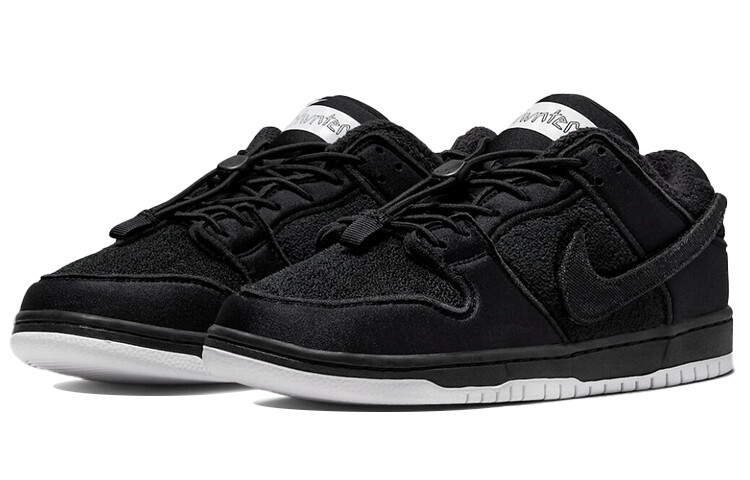 Nike Dunk Low SB x Gnarhunters Black 2022  DH7756-010