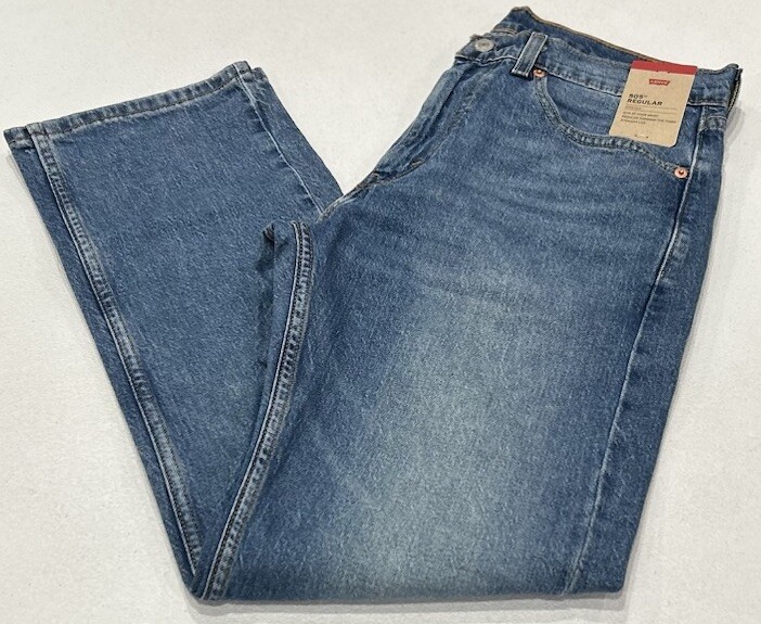 Levi's Men's Classic 505 Regular Fit Jeans Straight Leg, Light Blue, Size 32X30