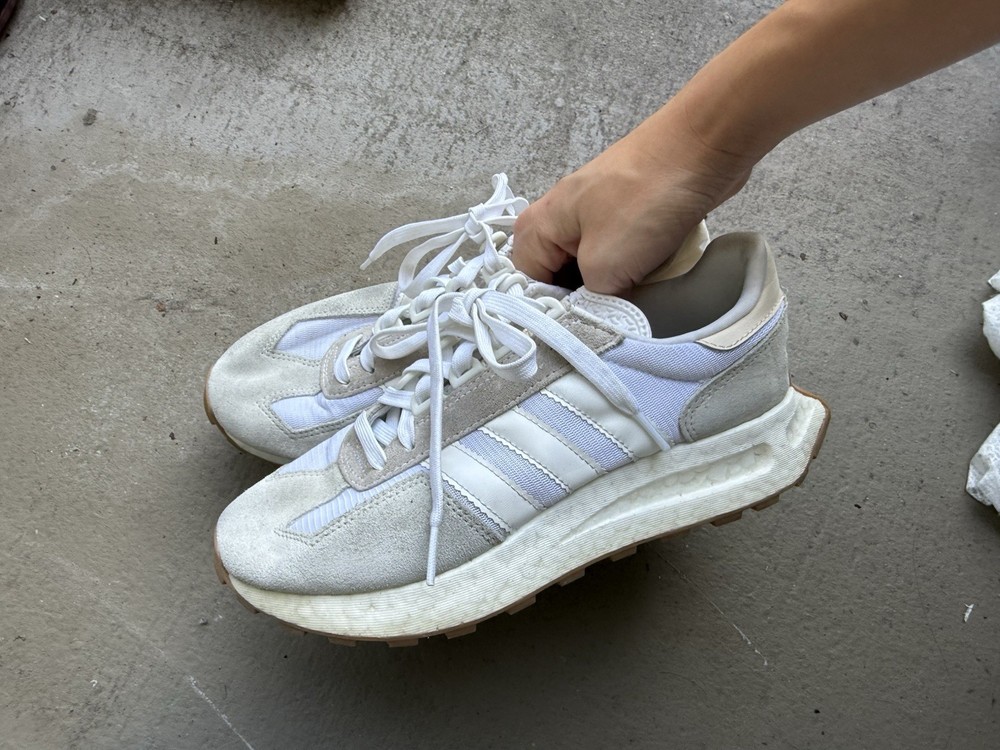 FLASH SALE - Adidas Originals Retropy E5 Oatmeal/white Size 8-image