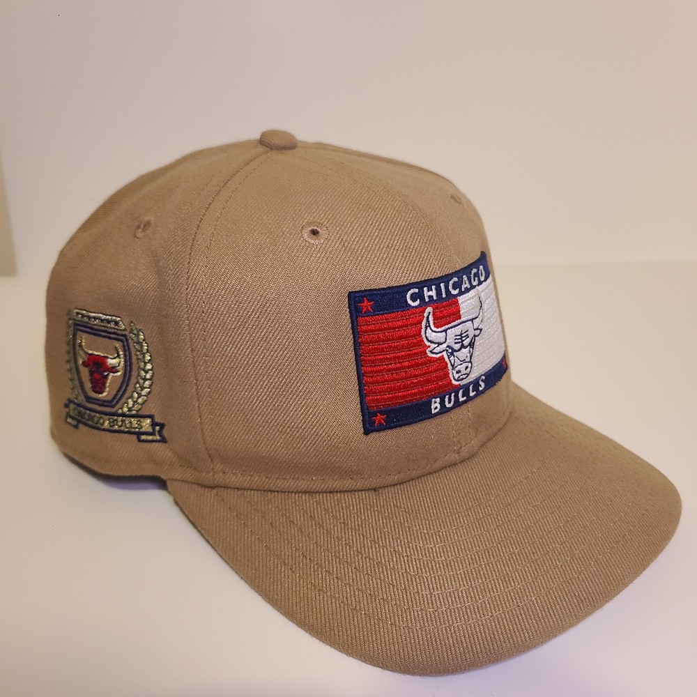 New Era Chicago Bulls Khaki/Brown 9fifty Adjustable SnapBack Hat