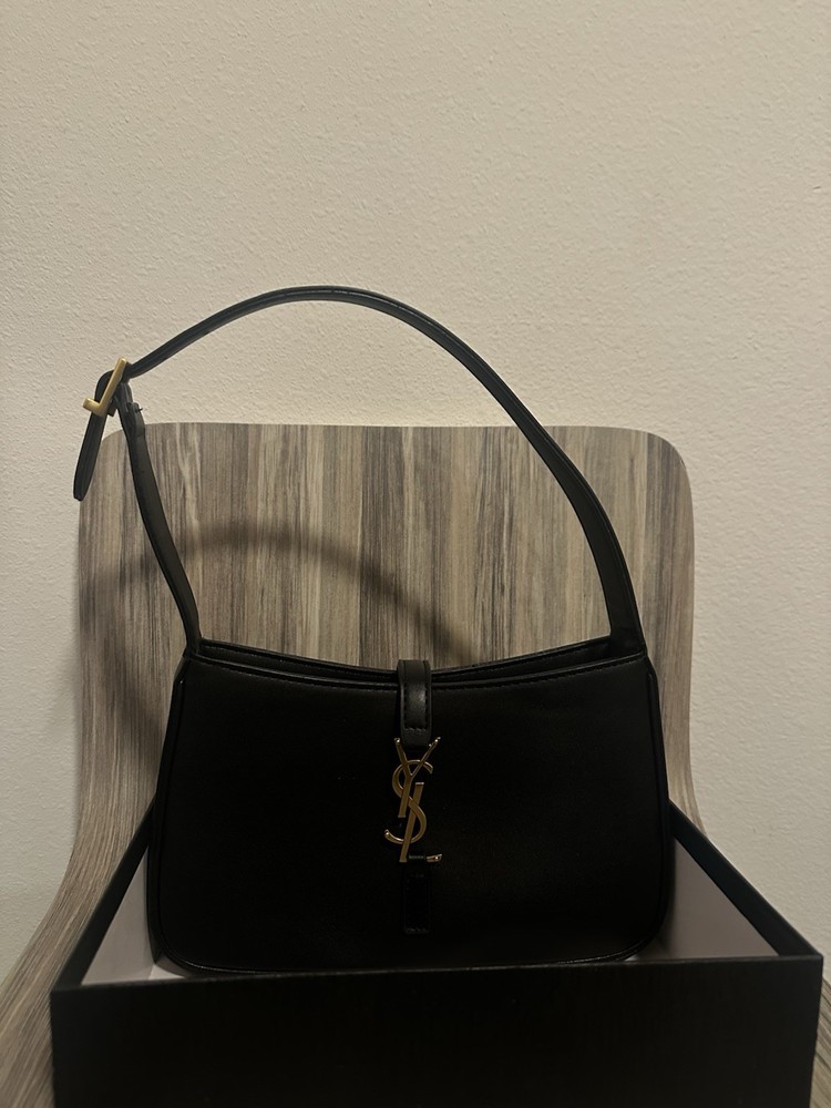 YSL Yves Saint Laurent Le 5 A 7 Hobo Shoulder Bag in Leather