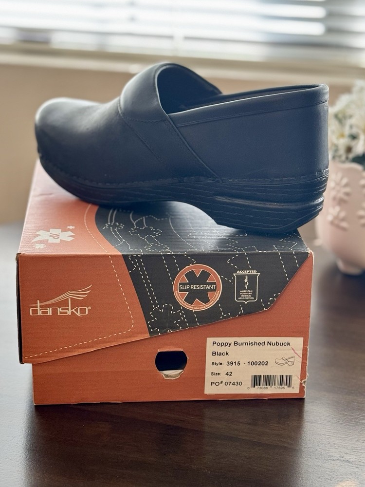 Dansko Professional Black Burnished  Clogs size 42/11