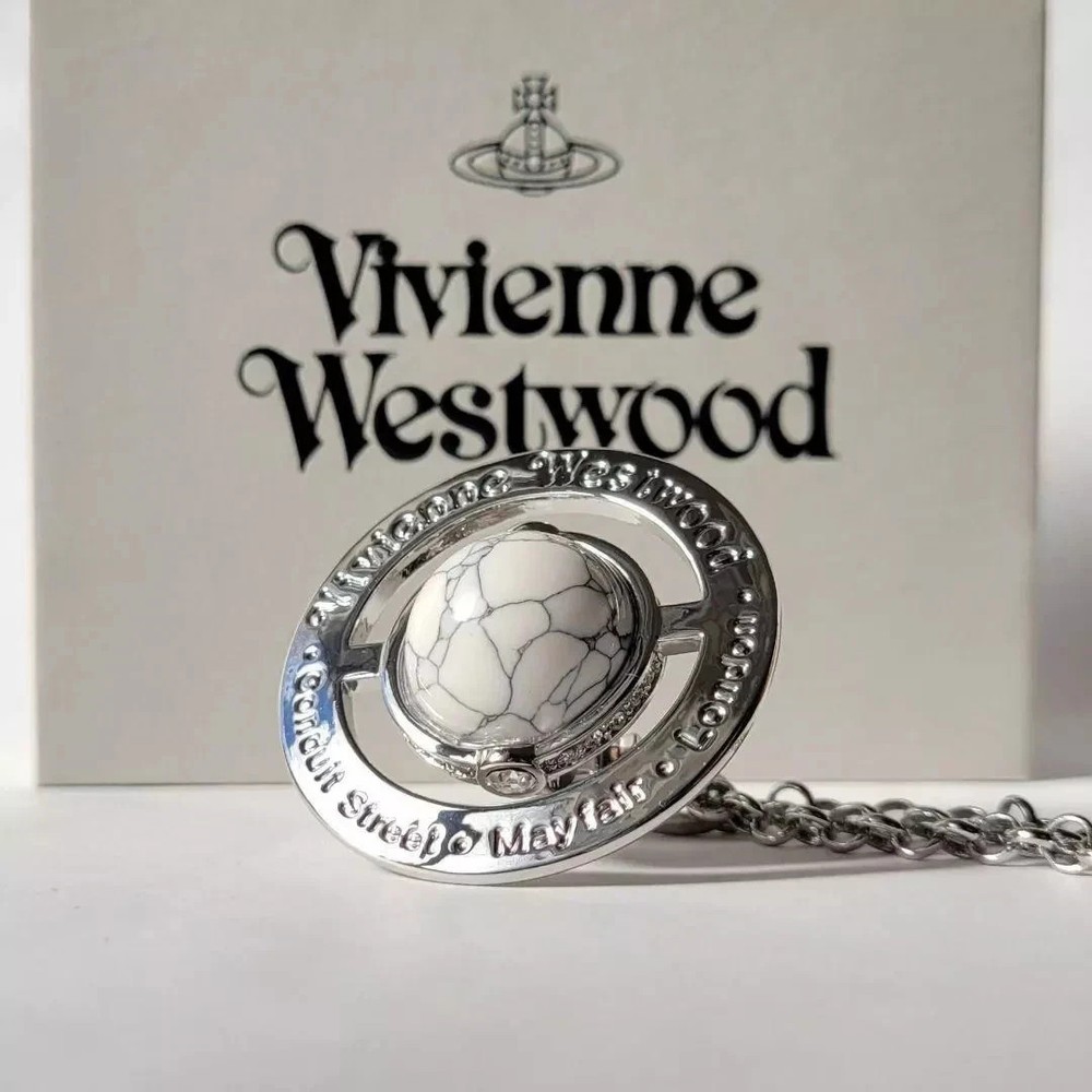 Vivienne Westwood mediom Orb Necklace Pendant