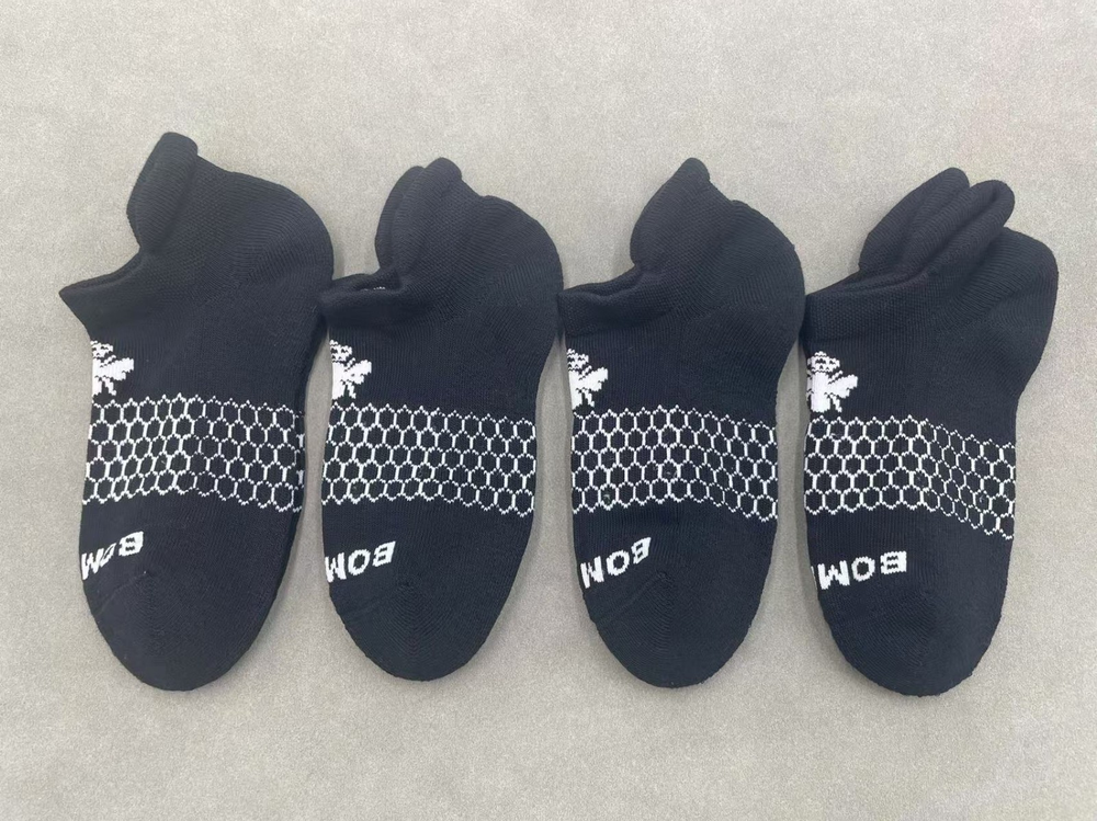 4 Pairs Bombas Women's Solid Honeycomb Ankle Socks Size Small black