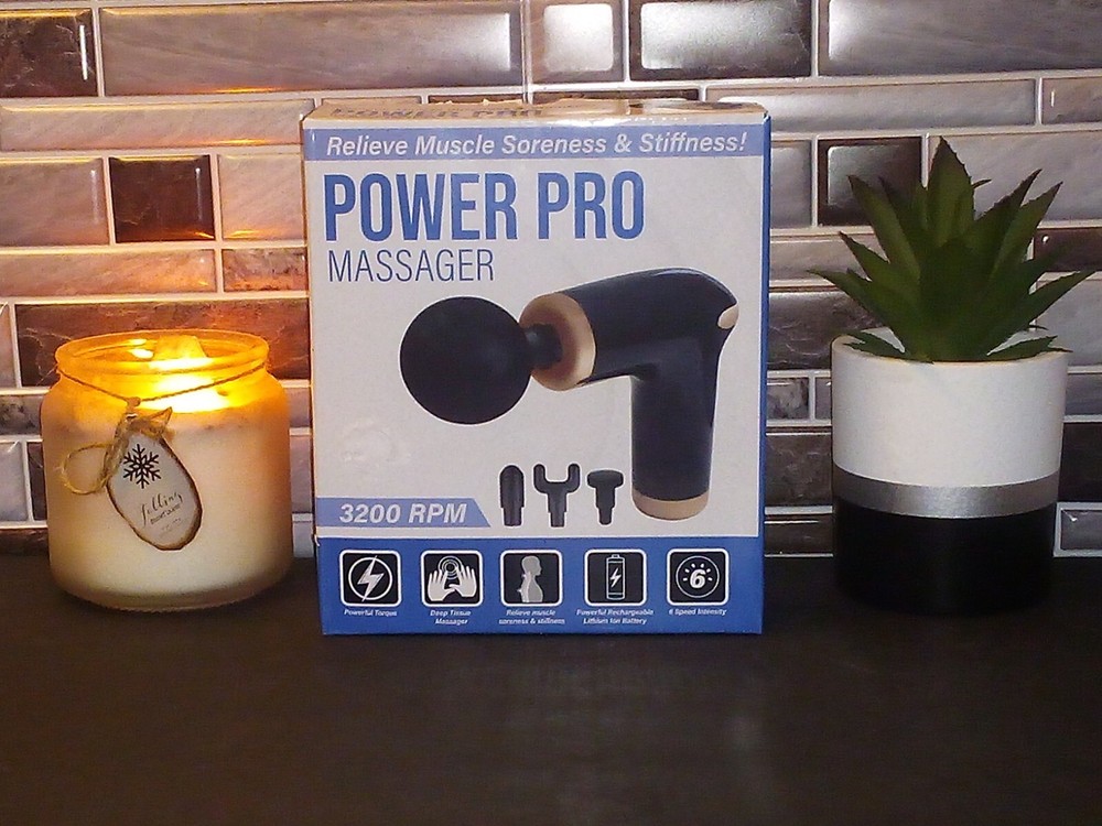 Thryve Culture- Power Pro Massage Gun Black 4×Massage Head Rechargeable 6-Speed