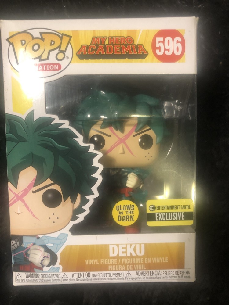 Funko Pop! Vinyl: My Hero Academia - Deku (Glow in the Dark) - Entertainment...
