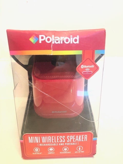 Polaroid Mini Wireless Rechargeable Red Bluetooth Speaker 522 Brand New