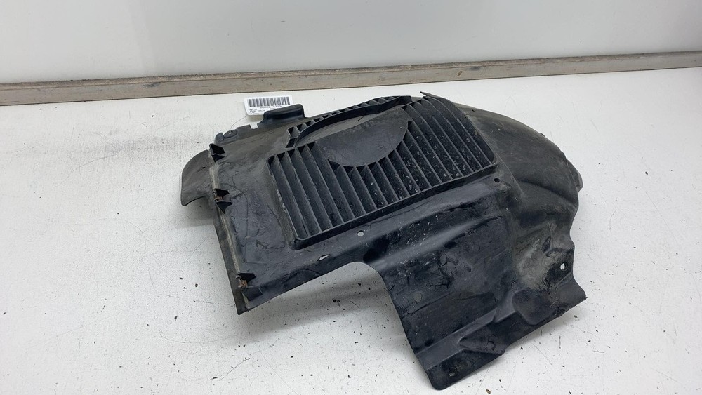 2012-2015 Tesla Model S Front Right Wheelhouse Fender Liner Louvre Splash Shield