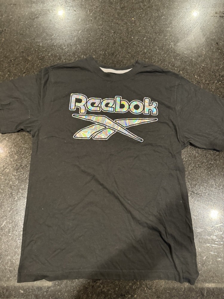 Reebok Medium Black T-shirt Silver Logo