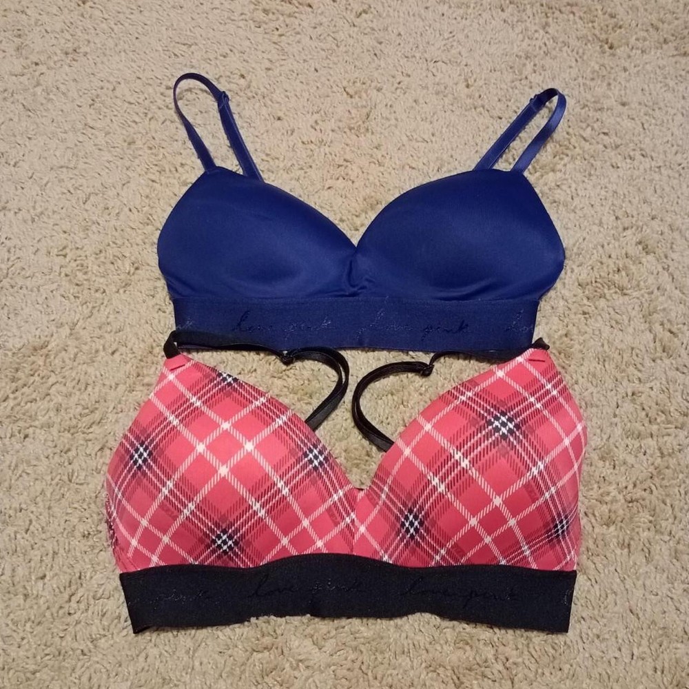 Victoria Secret Bralette Size 34C (2 Pack)