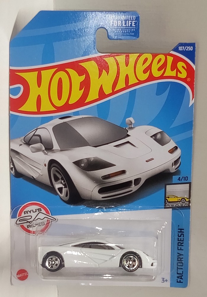 2022 Hot Wheels McLaren F1 107/250 HJP31 Factory Fresh 4/10 White