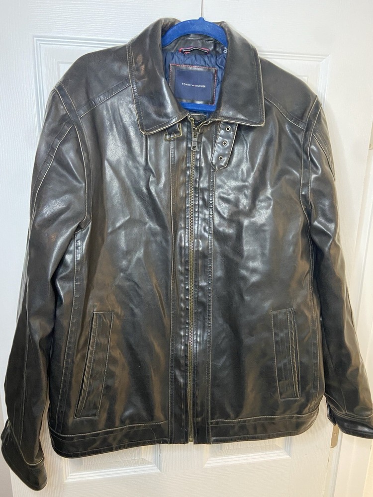 Tommy Hilfiger Heavy Black Polyvinyl Jacket Size XL W/ Buckles #57151