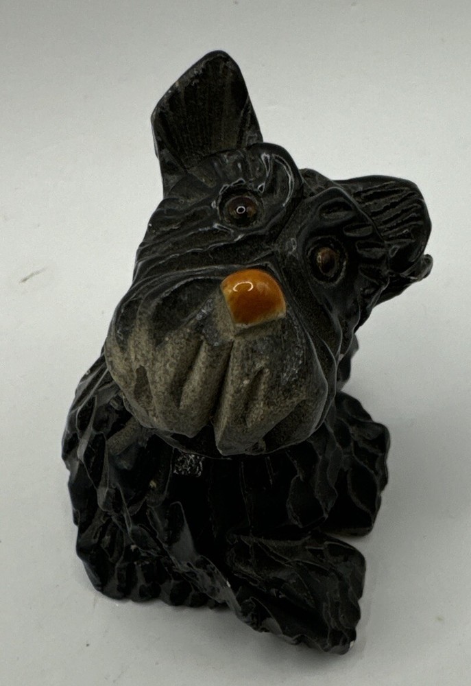 Artesania Rinconada Scottie Dog Scratching Ear Signed - Uruguay