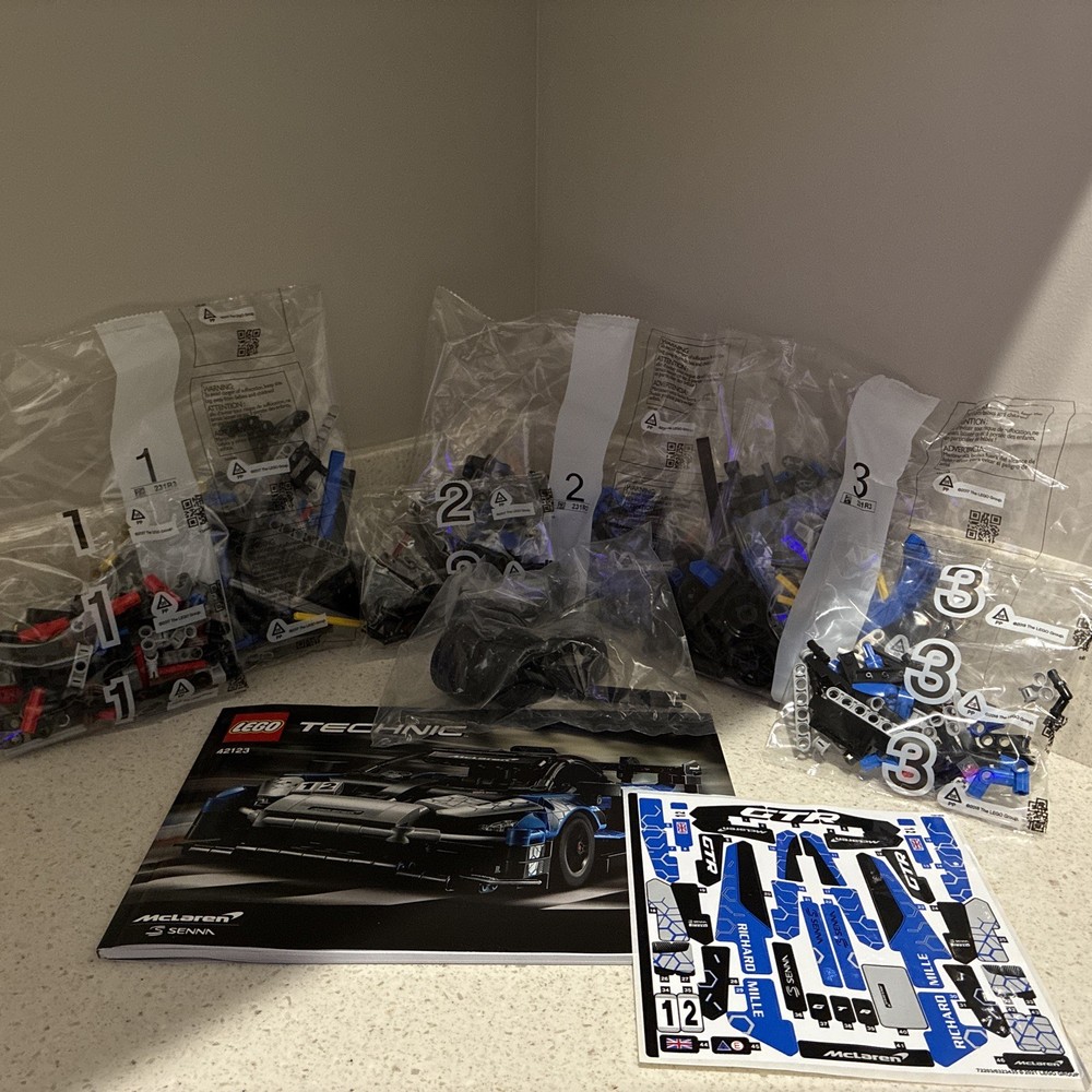 LEGO TECHNIC 42123 McLaren Sienna GTR NO Box Complete New Set