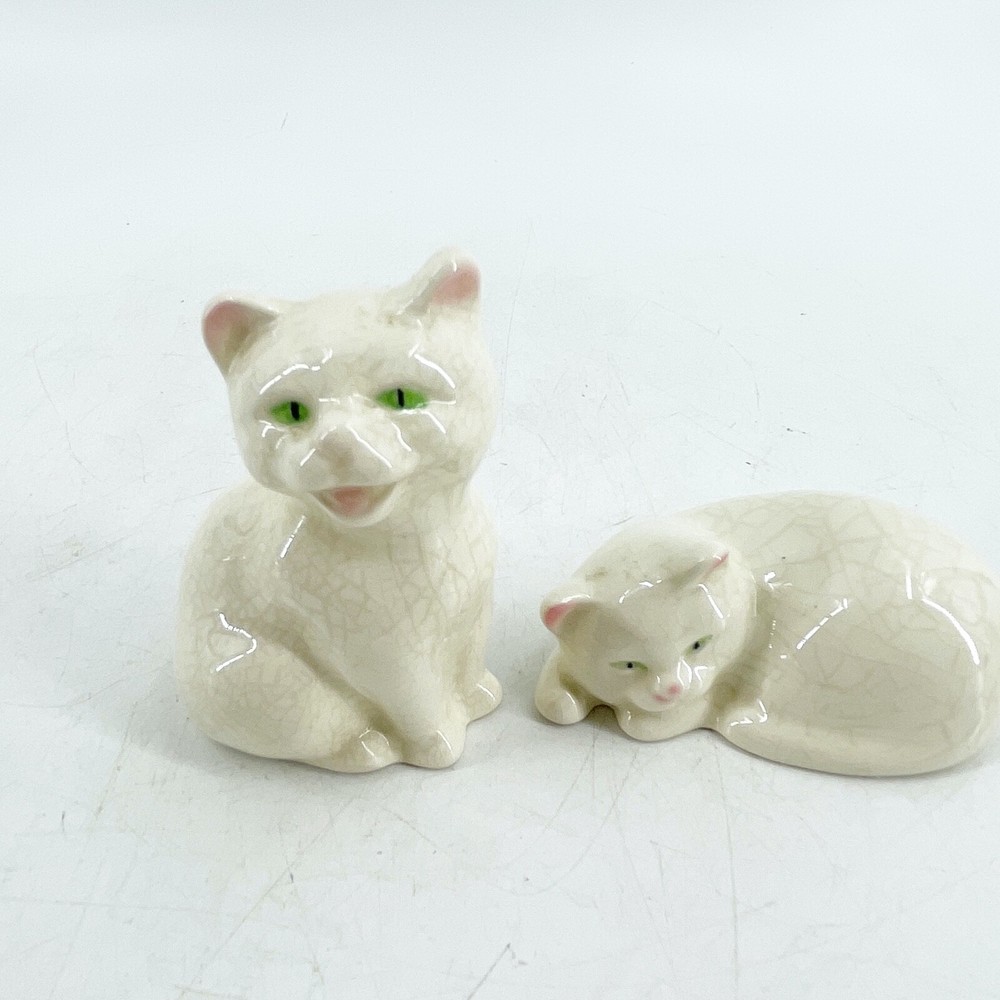 Pair of Vintage 1973 Goebel Cats White Green Eyes W. Germany Kitty Figurines