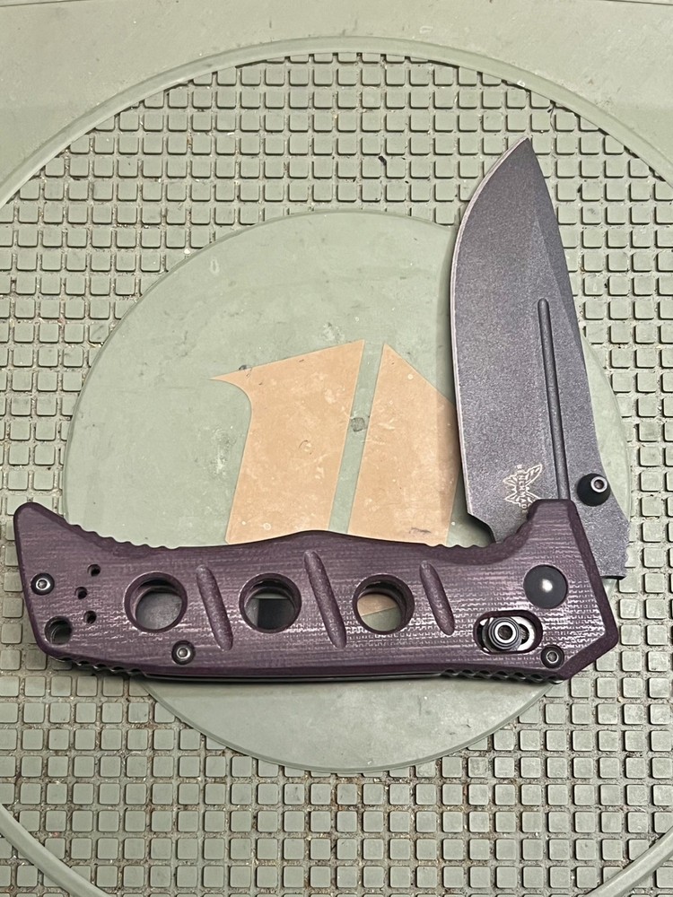 Benchmade Mini Adamas Cpm Cruwear Blade Steel Shot Show Exclusive Micarta Handle