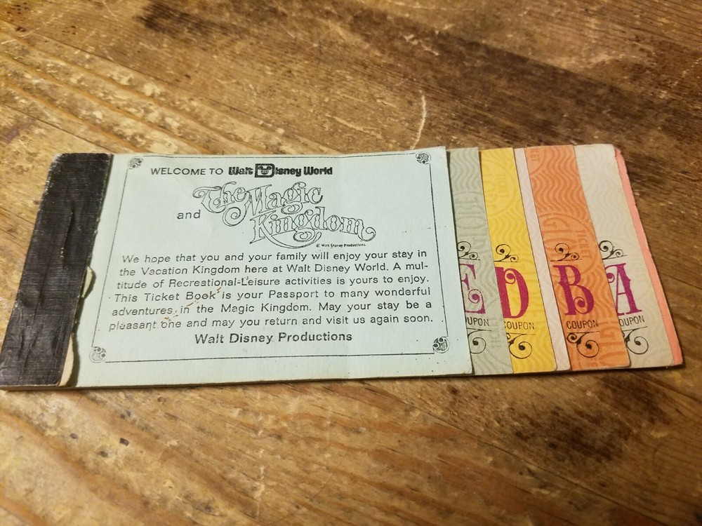1973 Original Walt Disney World Adult Ticket Coupon Book Vintage 1970s Disney-image