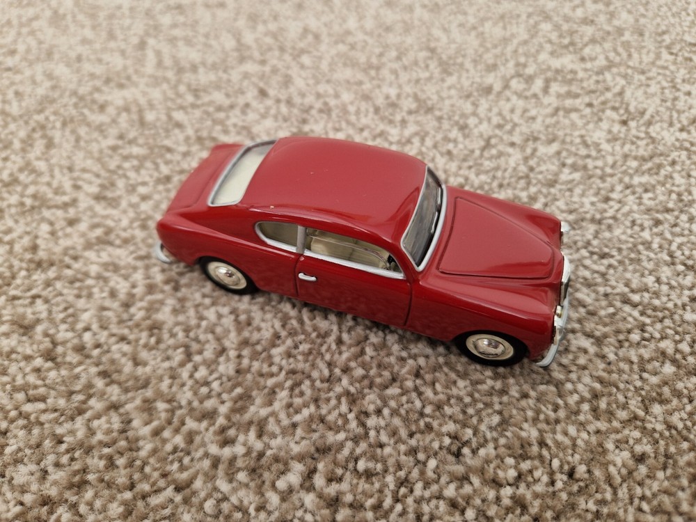 CORGI SOLIDO 1/43 CLASSIC 1951 LANCIA AURELIA GT RED DIECAST MODEL CAR