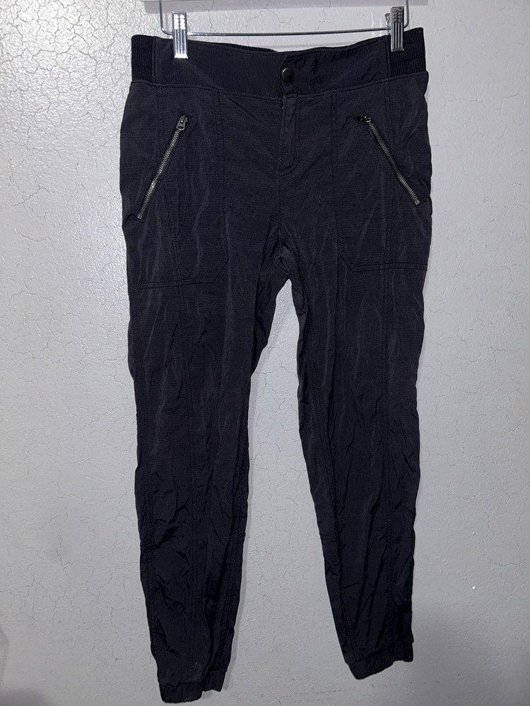 Athleta Womens Trekkie North Jogger Pants Womens Black Athleisure Size 8